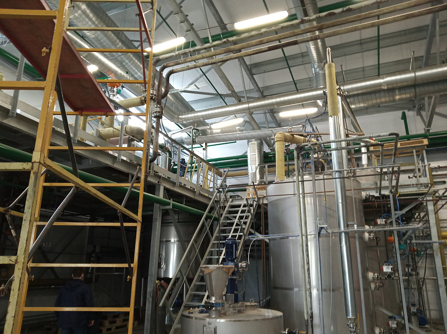 Solid resins production plant